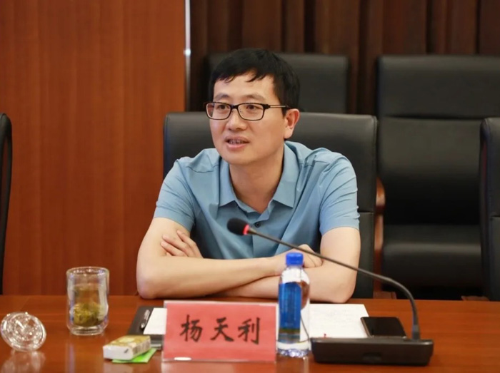 乐鱼·体育-乐鱼（中国）一站式服务官方网站
与徐工消防签署战略合作协议 携手深耕中国高空产业市场